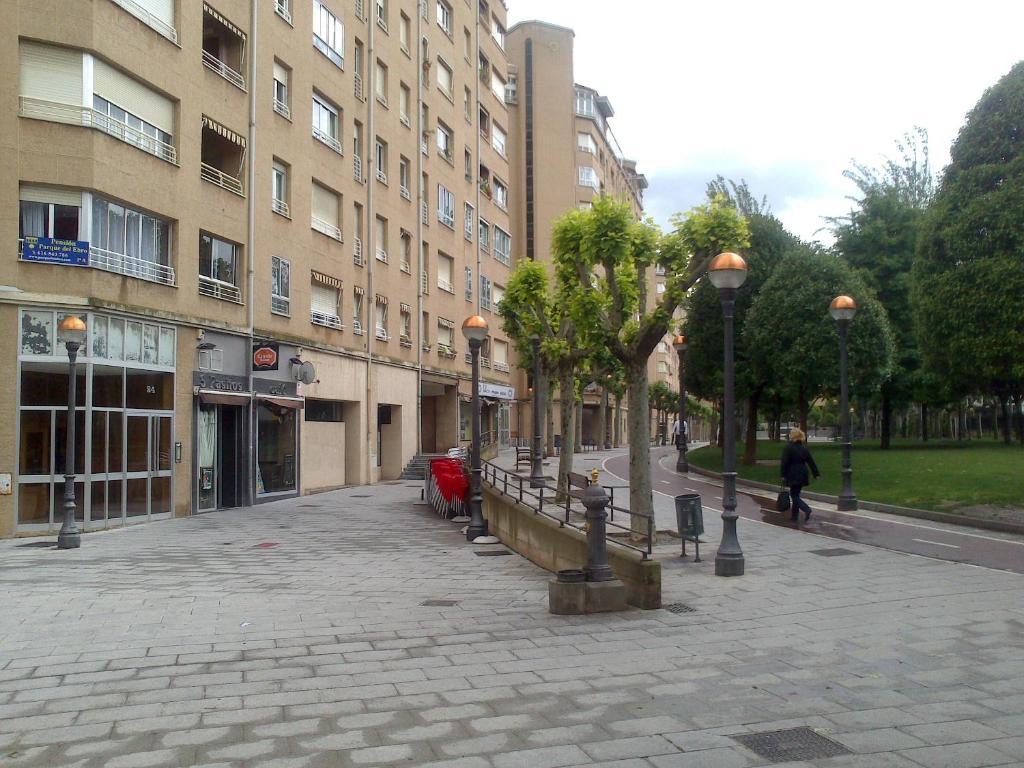 洛格罗尼奥 巴赫克德尔埃布罗旅馆酒店 外观 照片